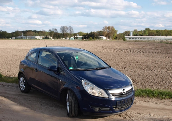 Opel Corsa cena 15900 przebieg: 167000, rok produkcji 2009 z Góra małe 781
